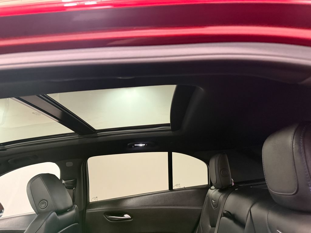 Used 2025 Cadillac XT4 Sport w/ LPO, Floor Liner Package AWD/4WD image 10