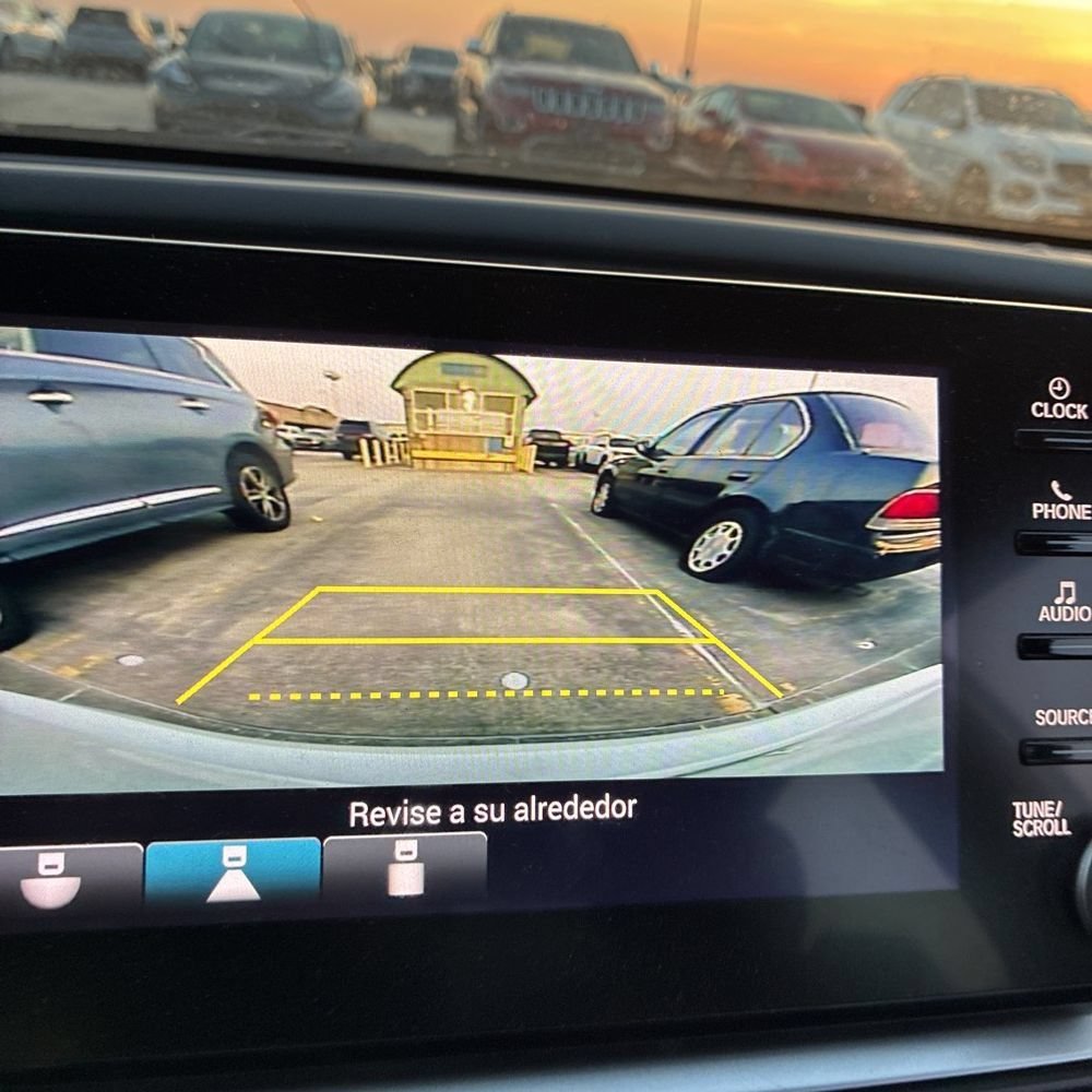 Used 2019 Honda Accord Sport image 9