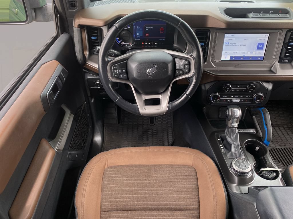 Used 2022 Ford Bronco Outer Banks AWD/4WD image 13