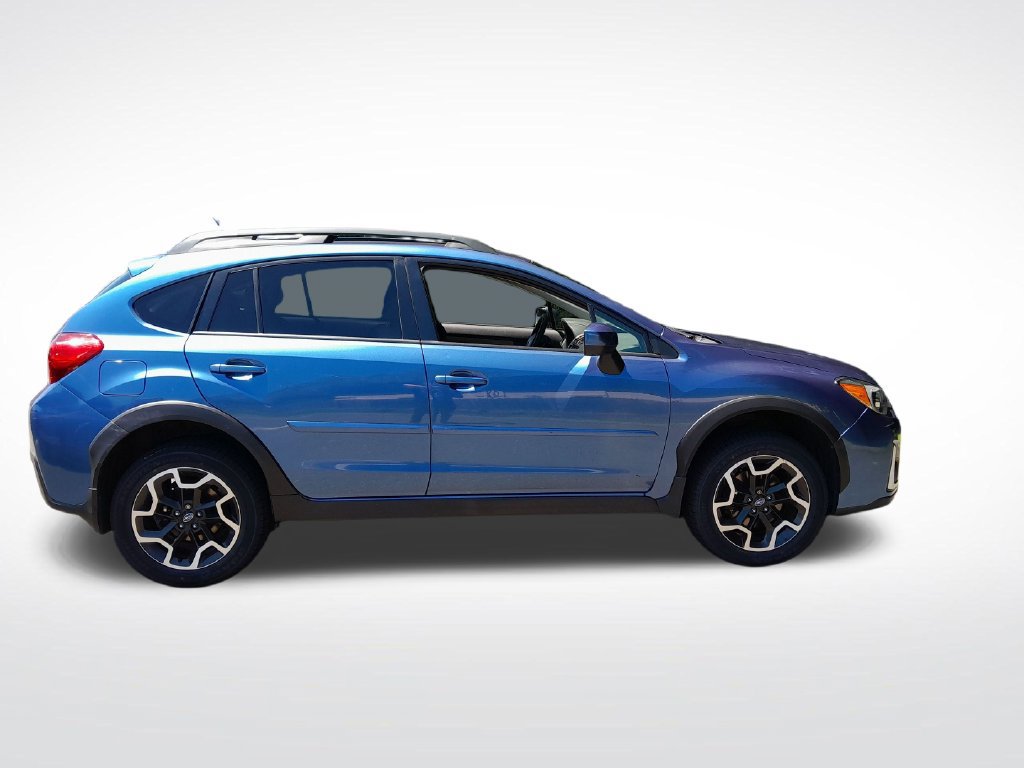 Used 2017 Subaru Crosstrek 2.0i Premium AWD/4WD image 9