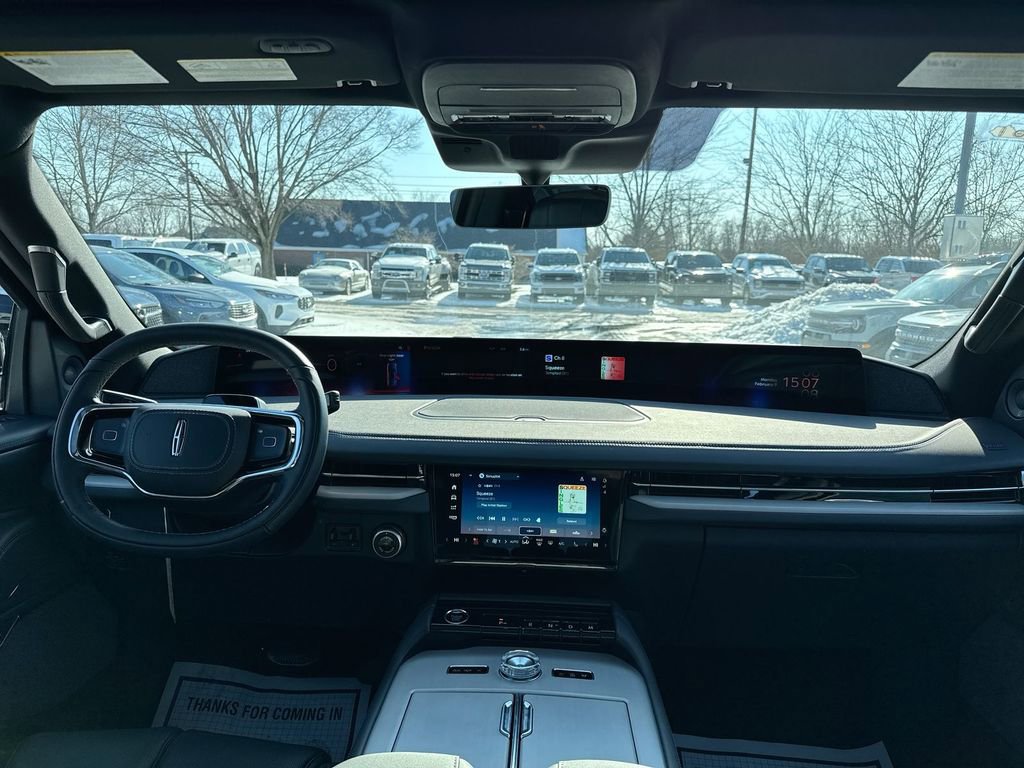New 2026 Lincoln Navigator L Reserve w/ Jet Appearance Package image 10
