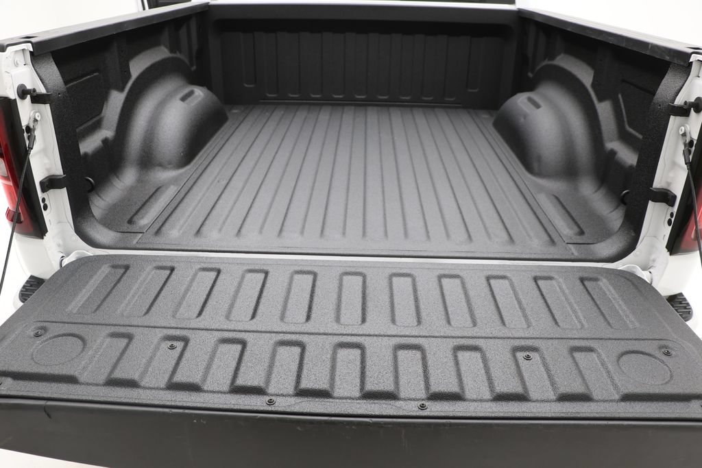 Used 2025 RAM 1500 Tradesman AWD/4WD image 12