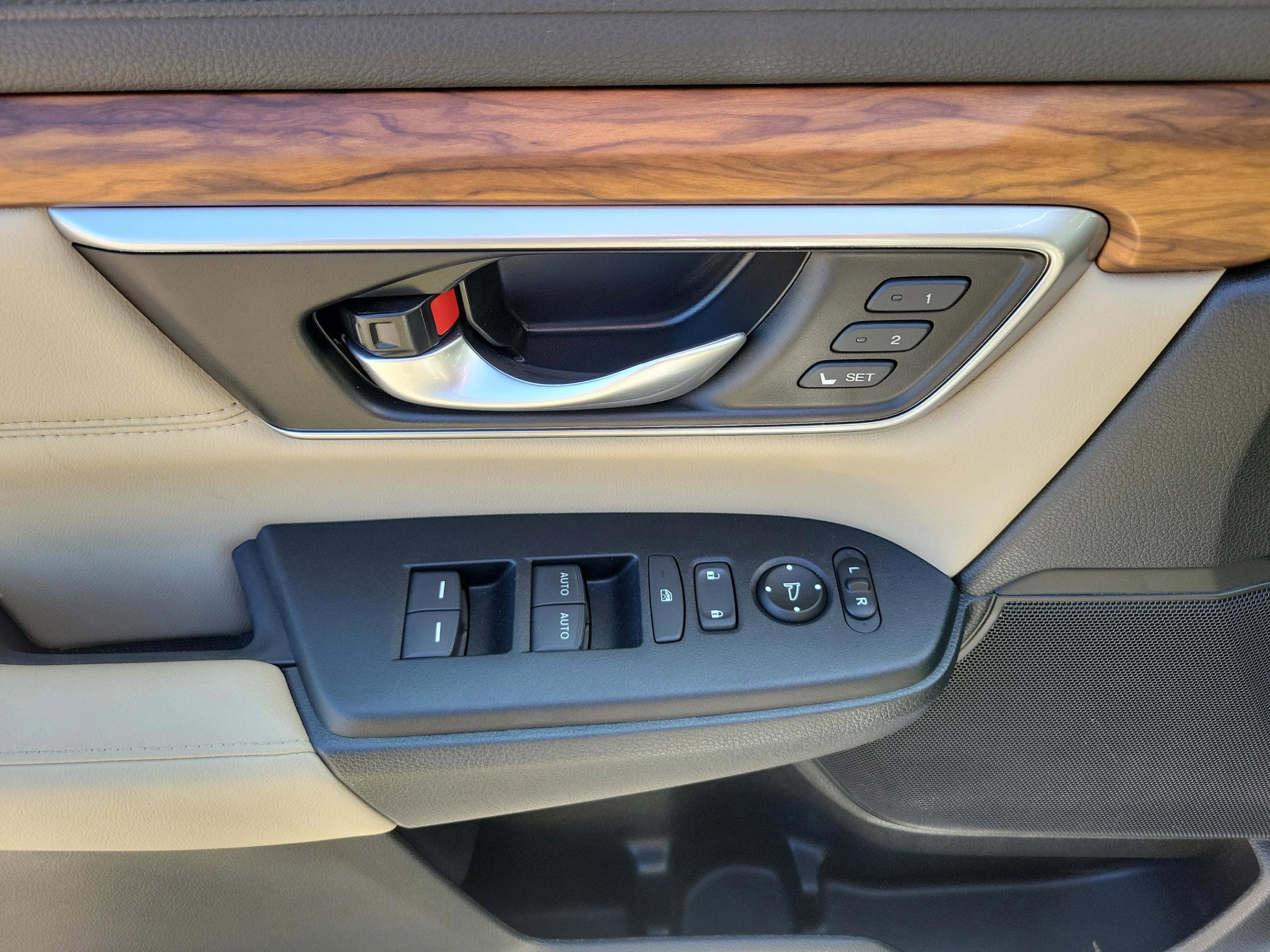 Used 2019 Honda CR-V EX-L image 24