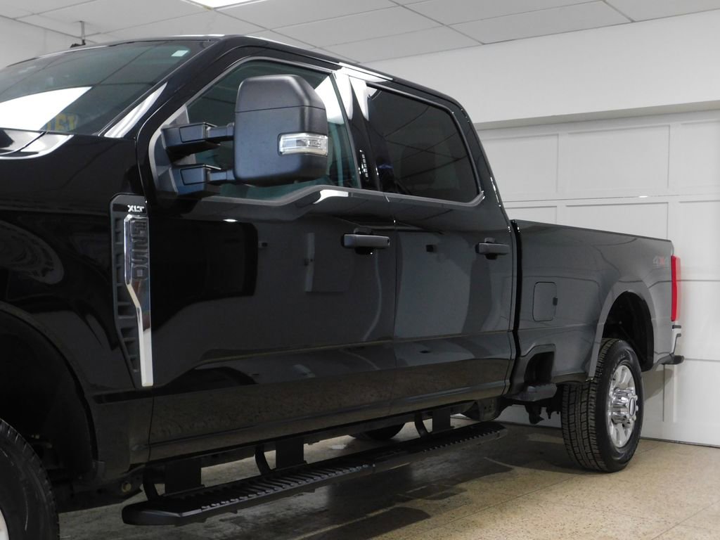 Used 2023 Ford F250 XLT image 19