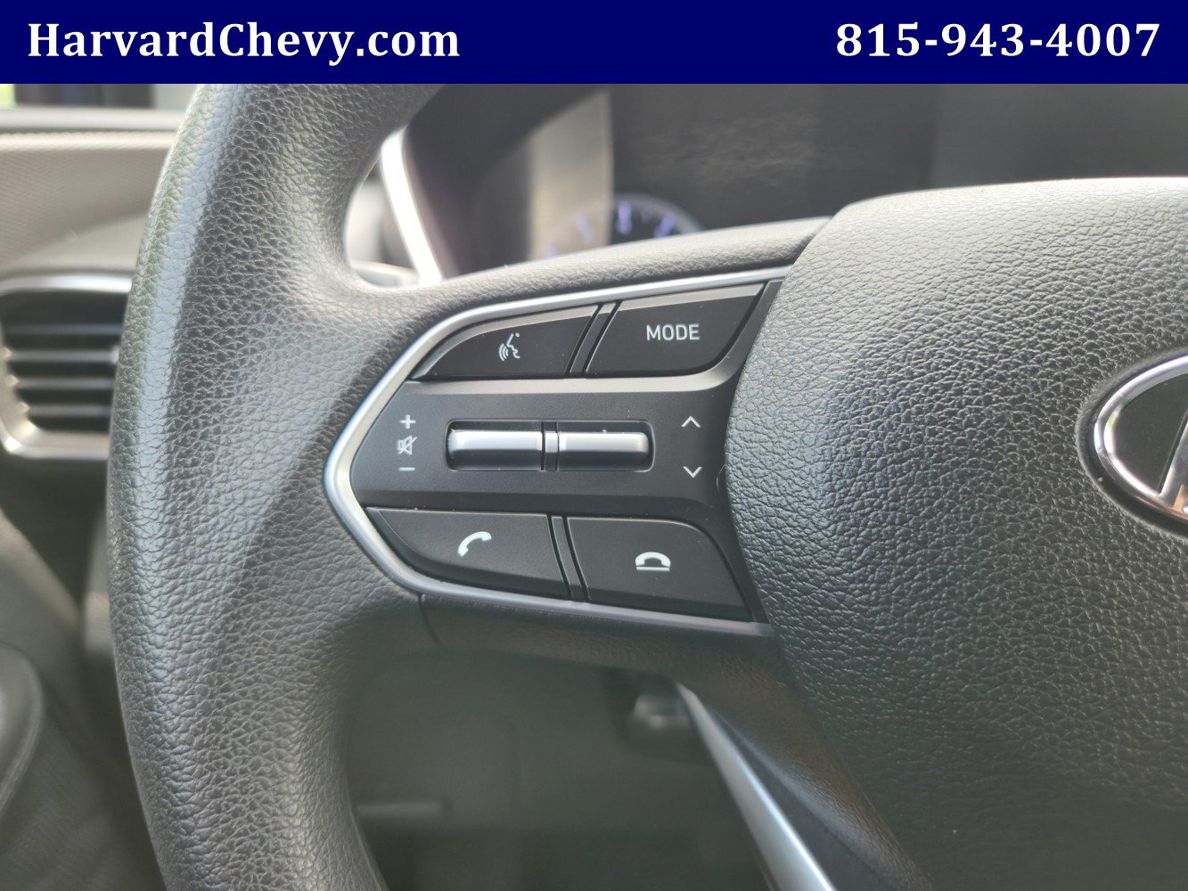 Used 2020 Hyundai Santa Fe SE FWD image 18