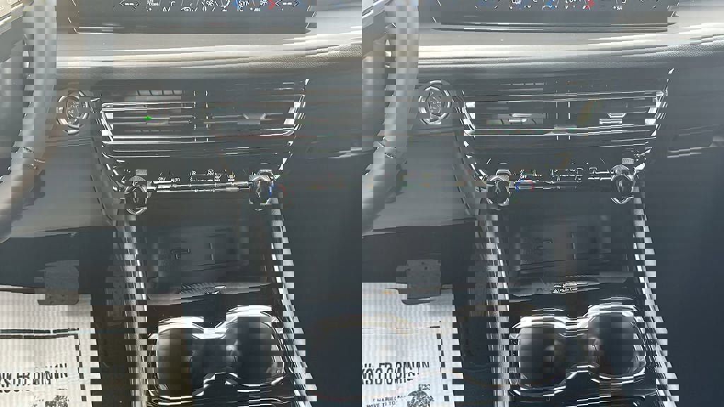 New 2026 Chevrolet Traverse LT w/ Midnight/Sport Edition image 19