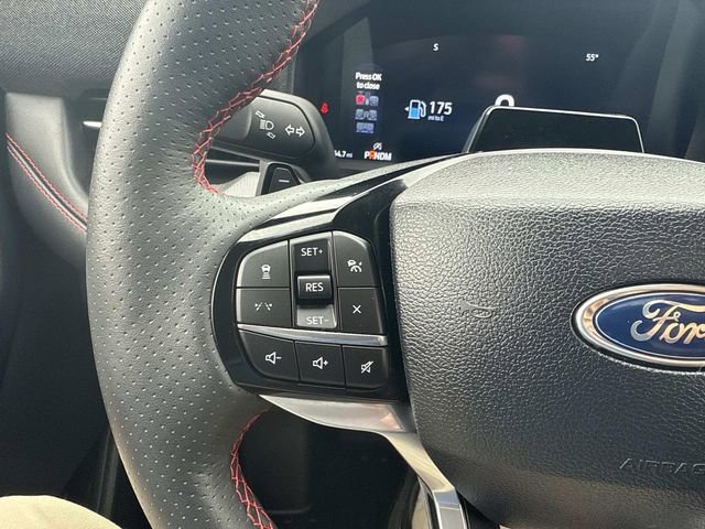 Used 2025 Ford Explorer ST image 37