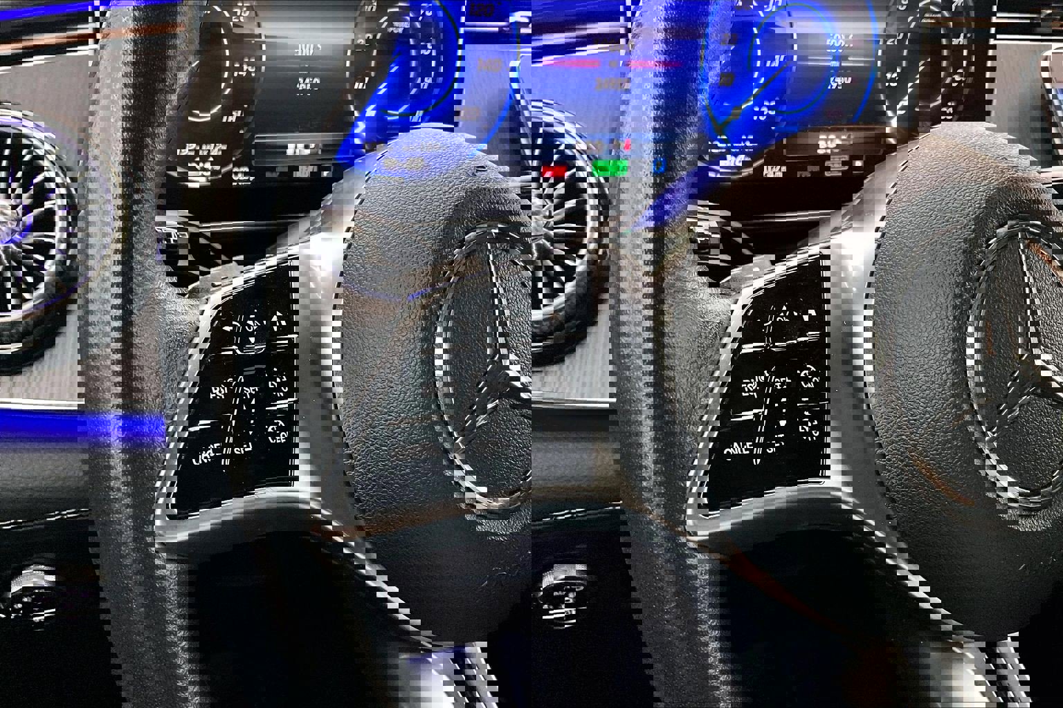 Certified 2023 Mercedes-Benz EQE 350+ 4MATIC SUV image 20