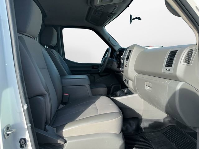 Used 2021 Nissan NV 2500 SV image 15