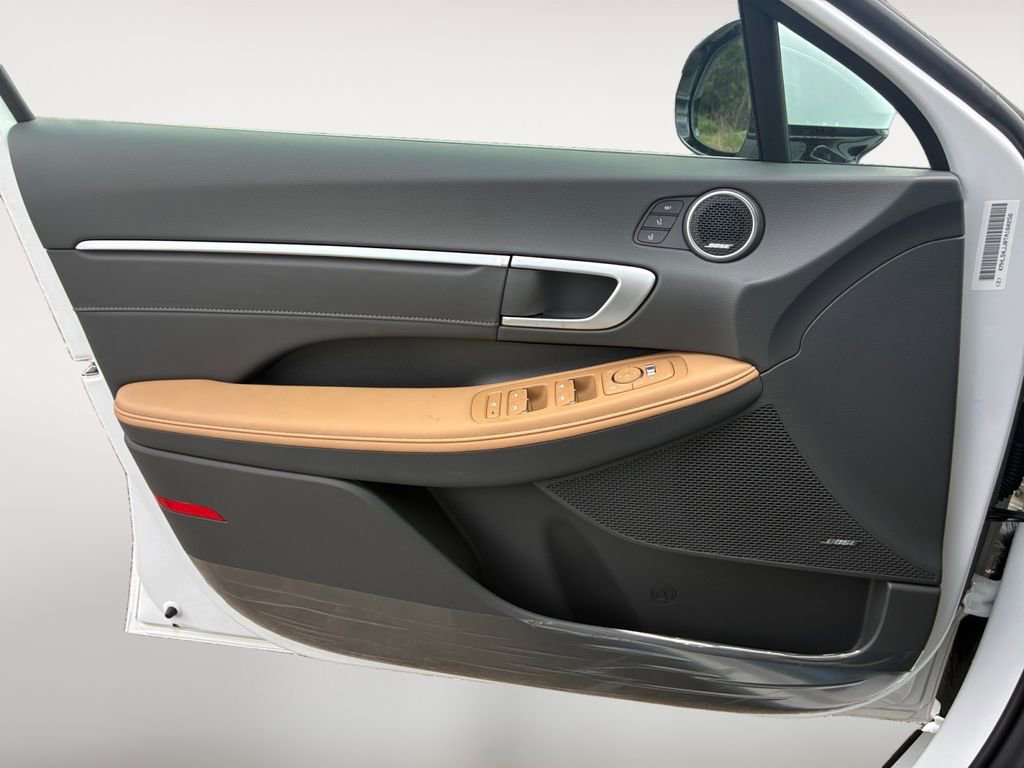 New 2026 Hyundai Sonata Limited FWD image 28