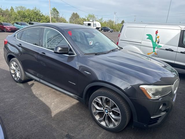 Used 2016 BMW X4 xDrive28i image 2