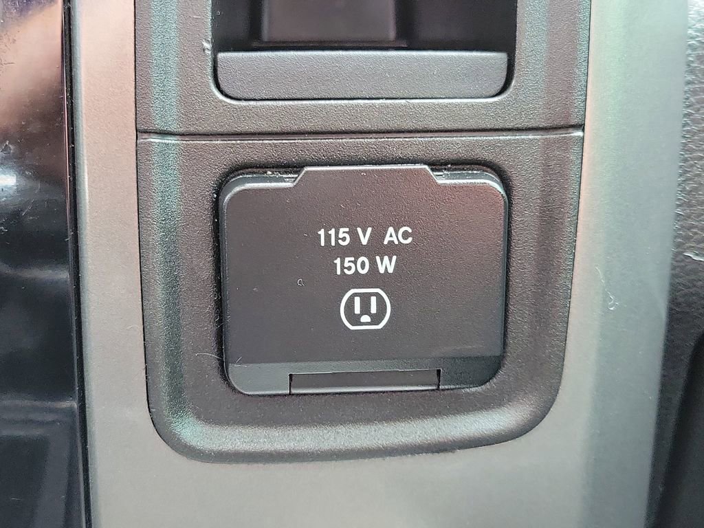 Used 2018 RAM 1500 Sport w/ Sport Premium Group image 31