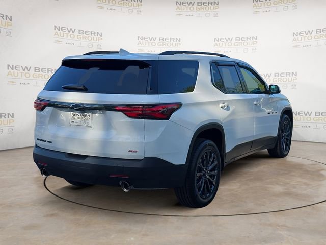 Used 2023 Chevrolet Traverse RS image 5