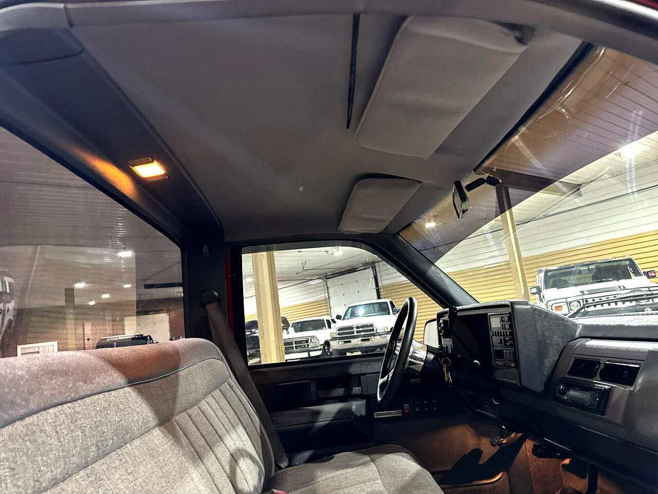 Used 1989 Chevrolet Silverado 1500 2WD Regular Cab image 58