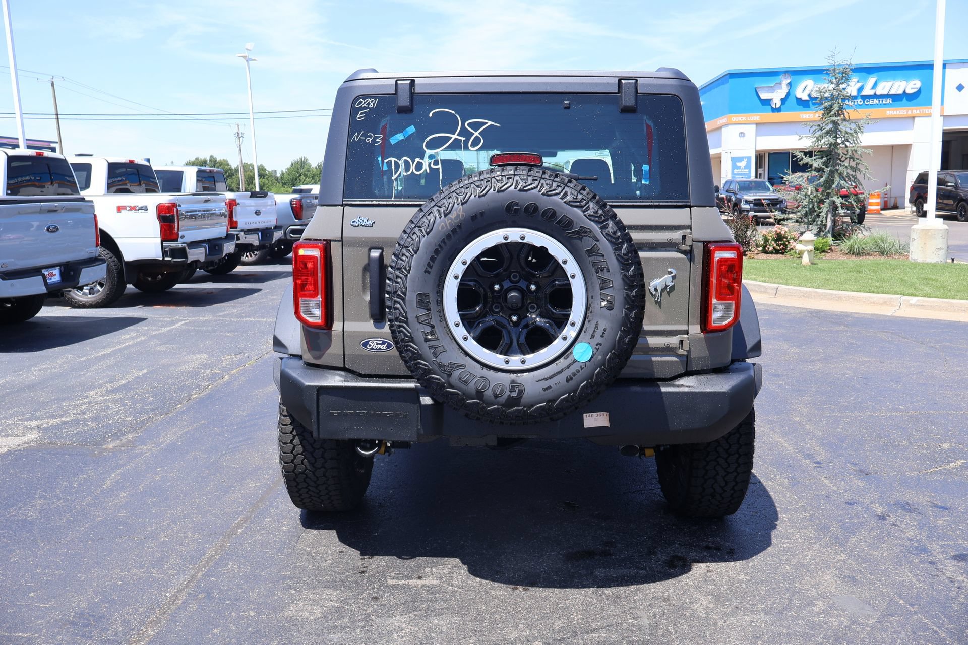 New 2026 Ford Bronco 2-Door w/ Sasquatch Package AWD/4WD image 21
