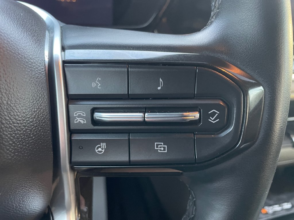 Certified 2023 Chevrolet Colorado ZR2 w/ ZR2 Convenience Package III AWD/4WD image 24