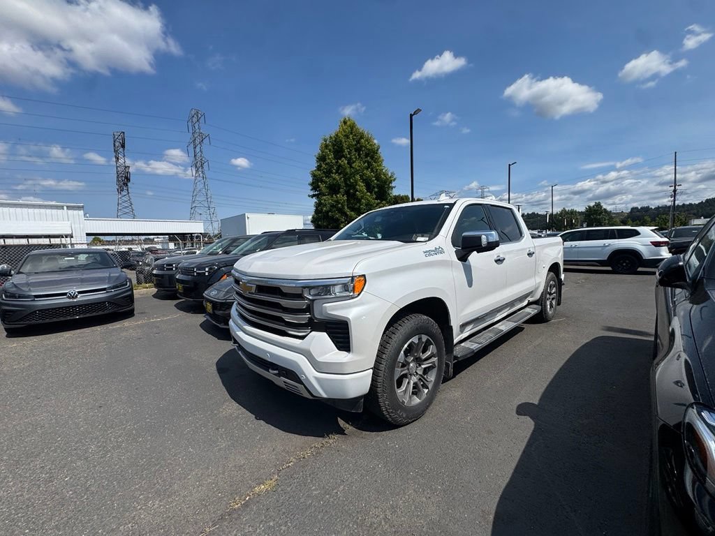 Used 2022 Chevrolet Silverado 1500 High Country w/ Z71 Off-Road Package