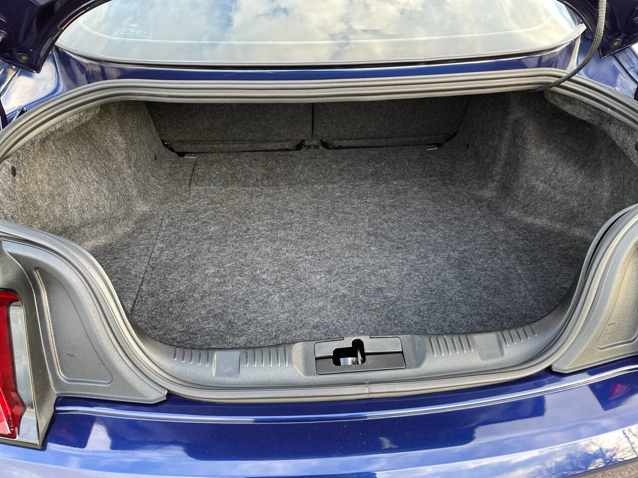 Used 2018 Ford Mustang GT Premium w/ Black Accent Package image 41