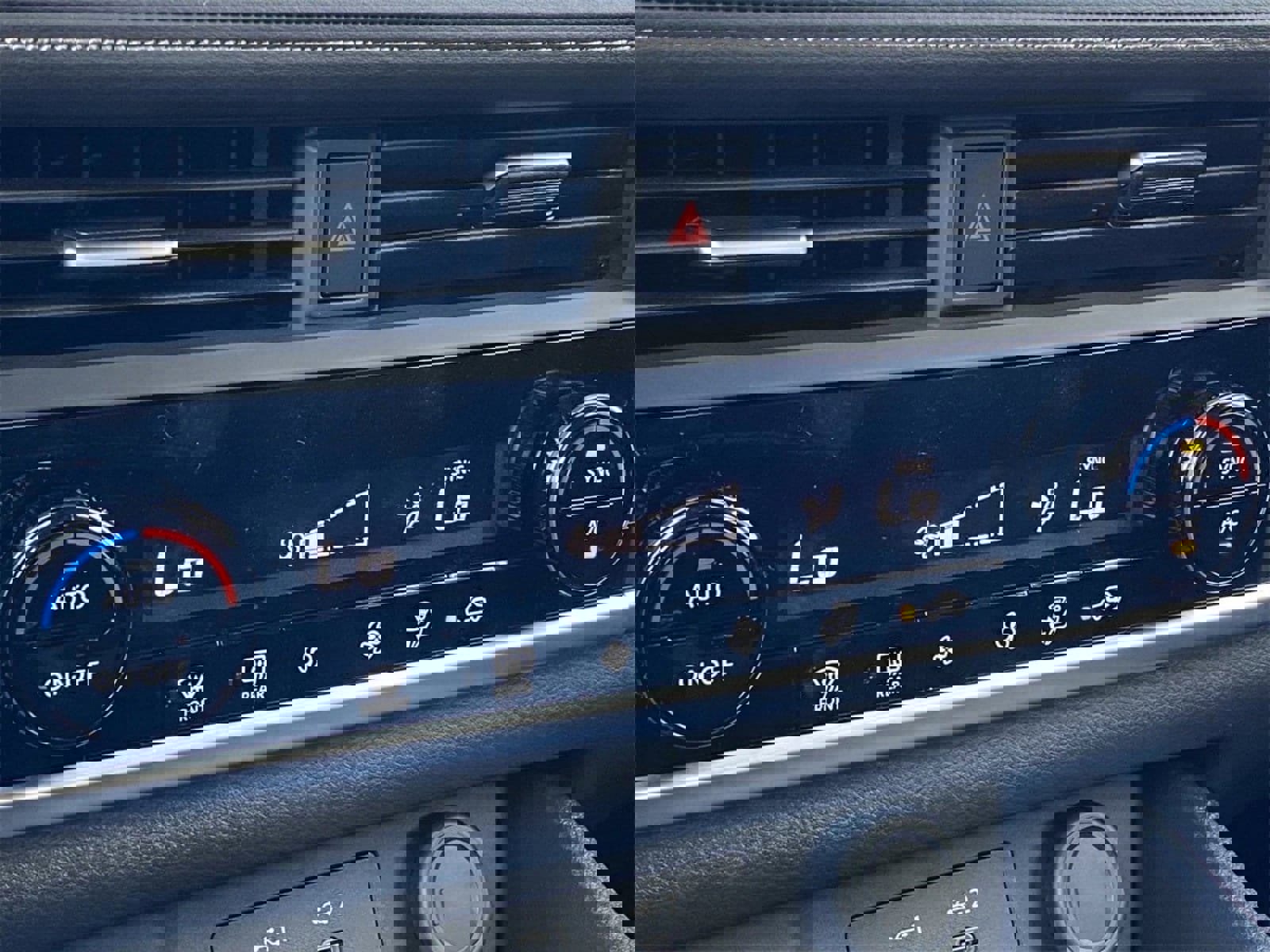 New 2026 Nissan Rogue SV image 26