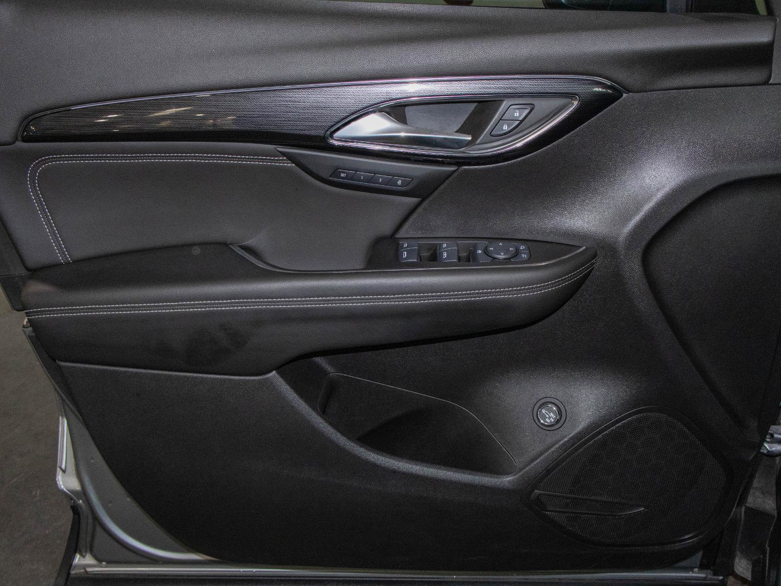 Used 2023 Buick Envision Essence image 10