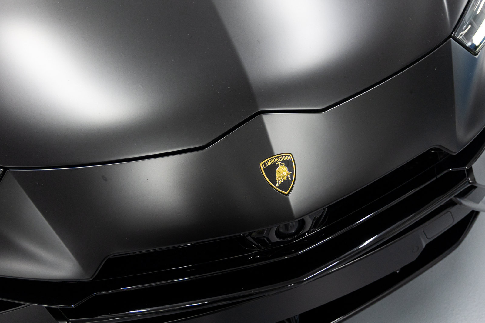 Used 2024 Lamborghini Urus S AWD/4WD image 13