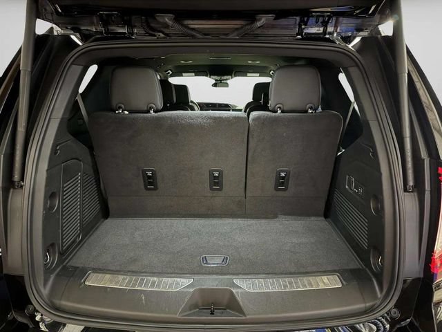 Used 2024 GMC Yukon Denali AWD/4WD image 32