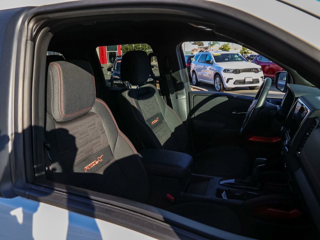 Used 2022 Nissan Frontier Pro-X image 20