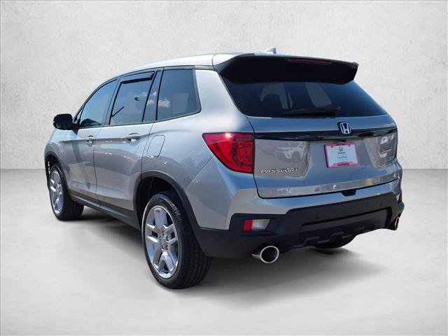 Certified 2025 Honda Passport EX-L image 8