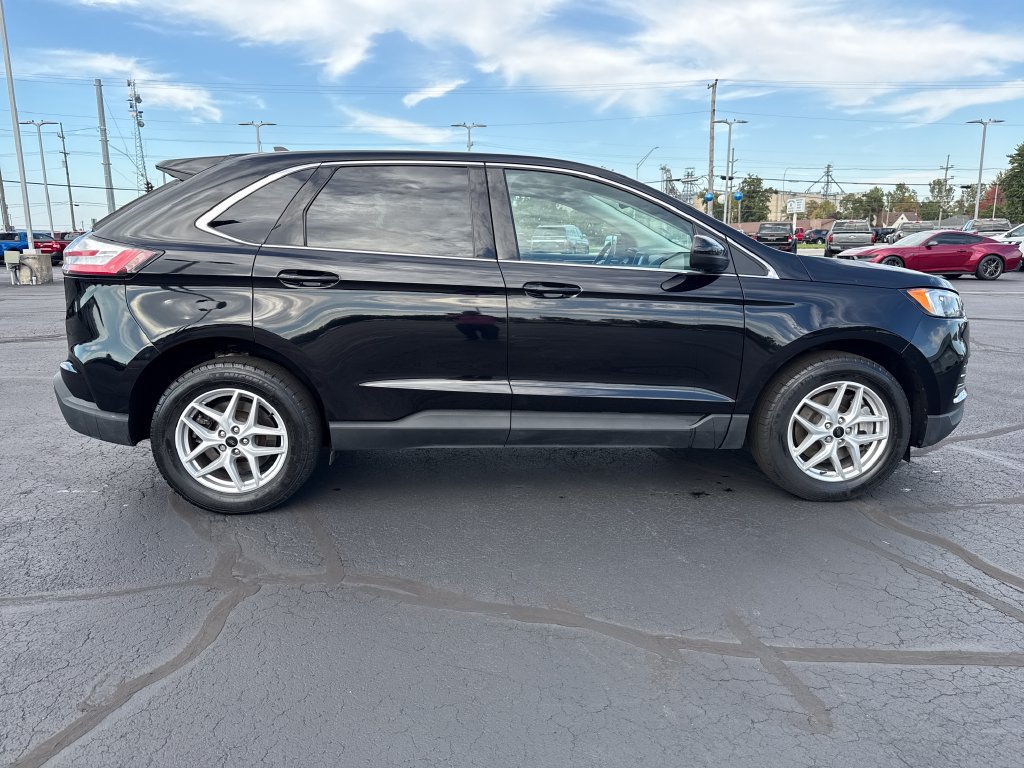 Used 2023 Ford Edge SEL w/ Convenience Package AWD/4WD image 9