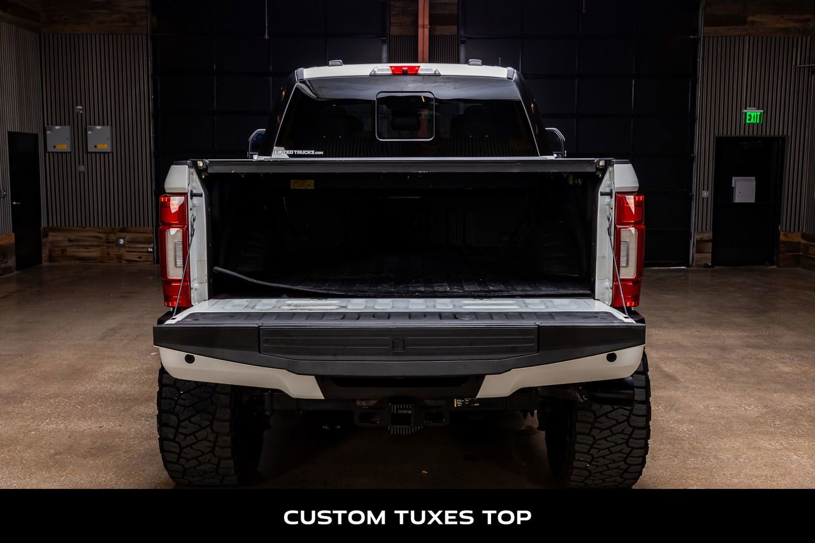 Used 2021 Ford F250 Platinum w/ FX4 Off-Road Package image 8