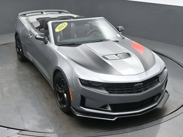 Used 2023 Chevrolet Camaro LT w/ RS Package image 46