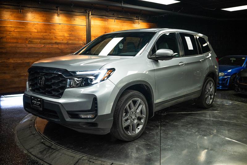 Used 2023 Honda Passport EX-L image 2