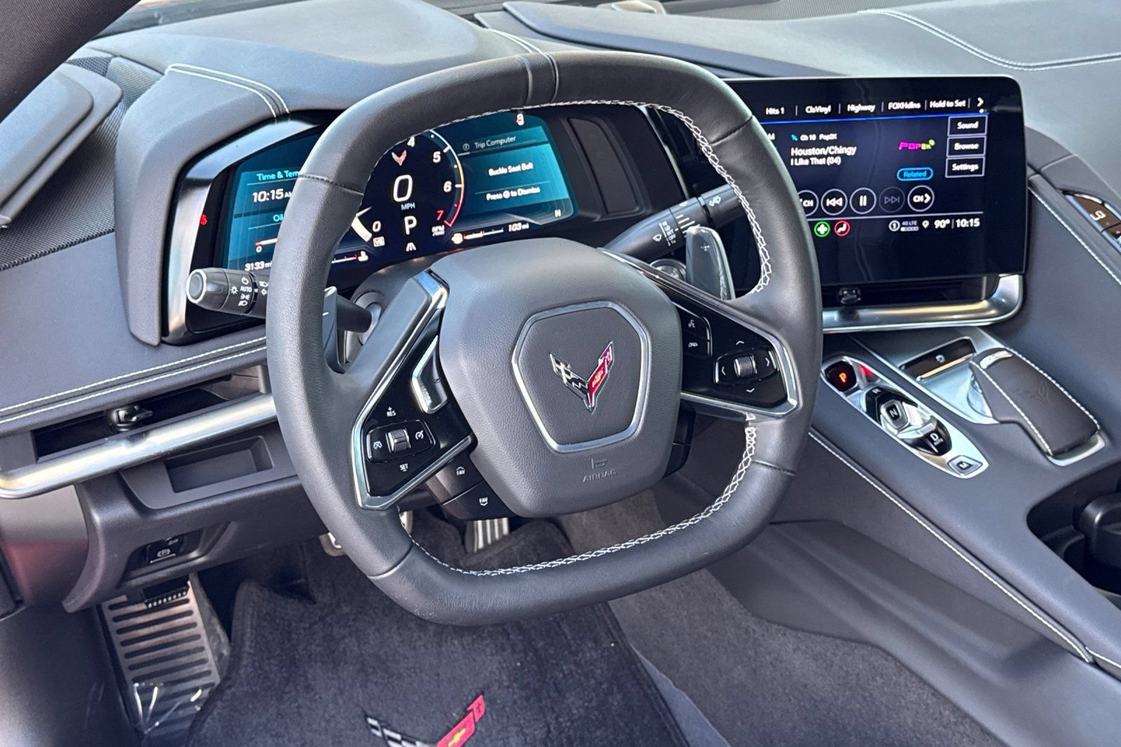 Certified 2023 Chevrolet Corvette Stingray Convertible w/ Z51 Performance Package RWD image 14