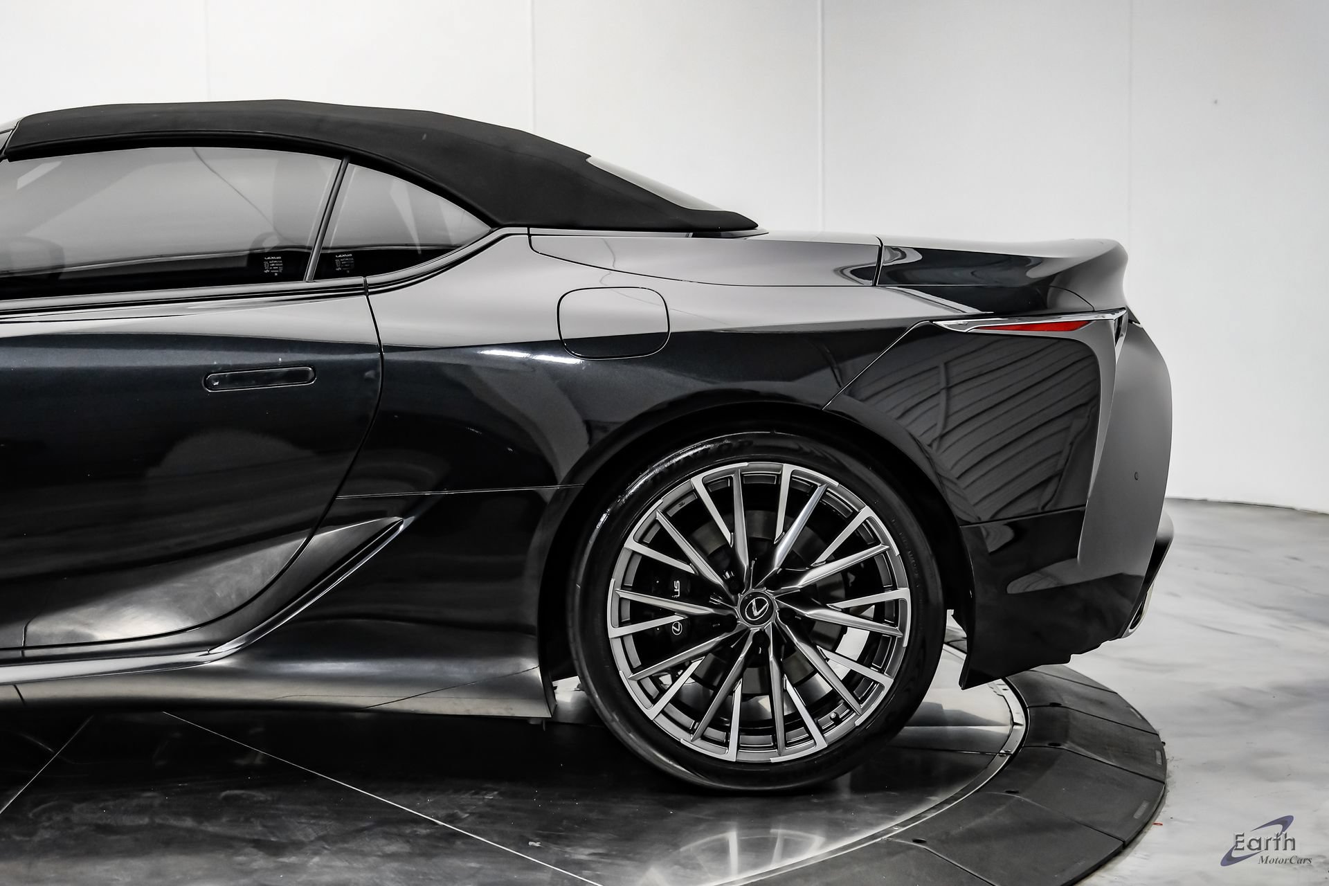 Used 2024 Lexus LC 500 Convertible w/ Touring Package RWD image 12