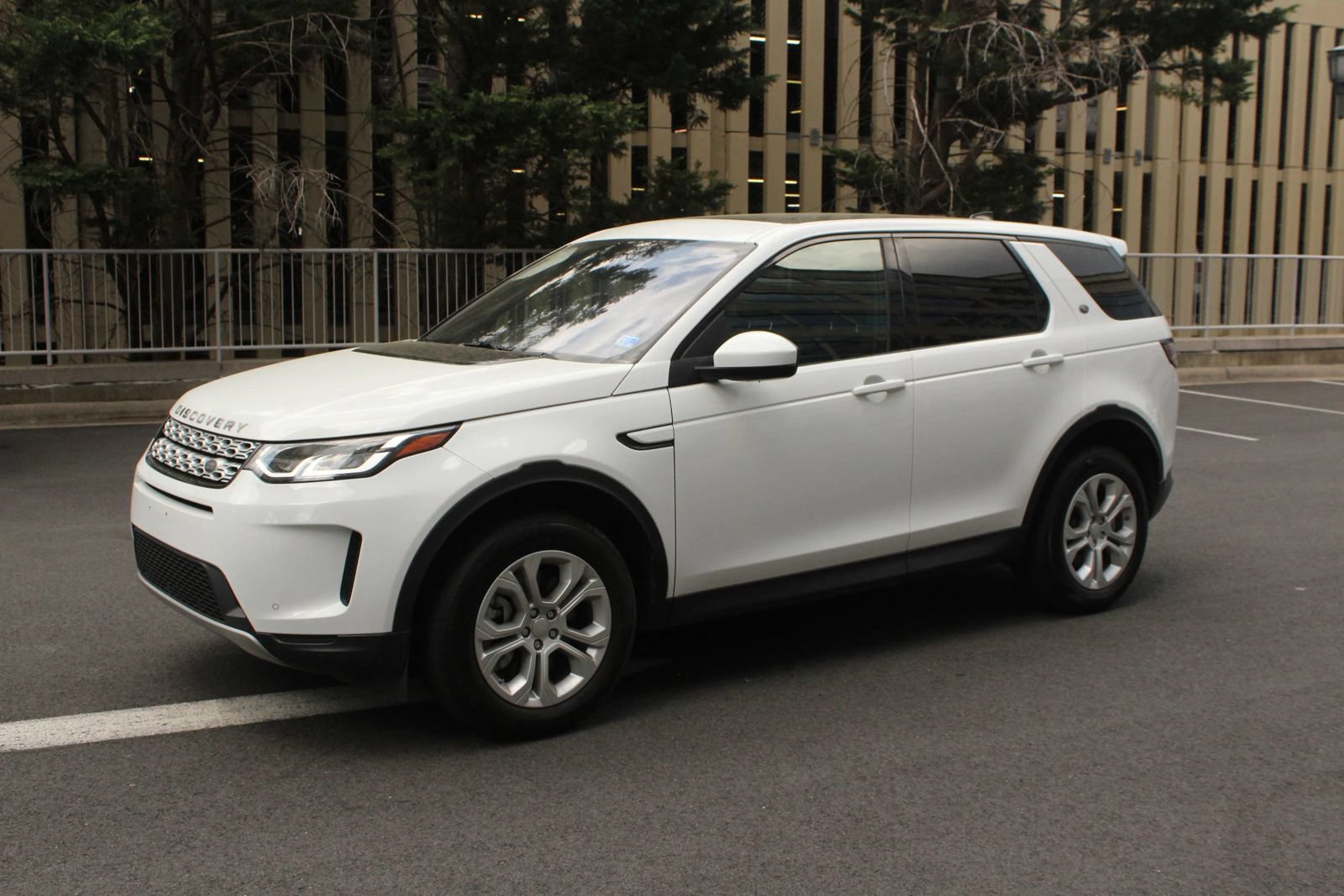 Used 2020 Land Rover Discovery Sport S AWD/4WD image 12