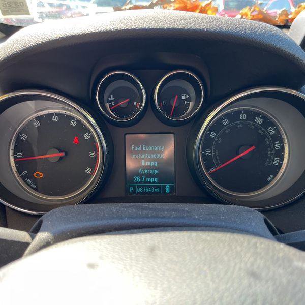 Used 2015 Buick Encore AWD image 9