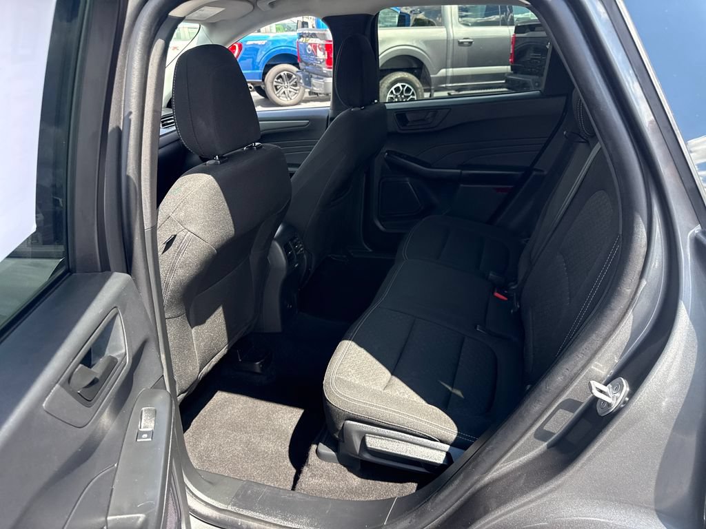 Used 2025 Ford Escape Active FWD image 13
