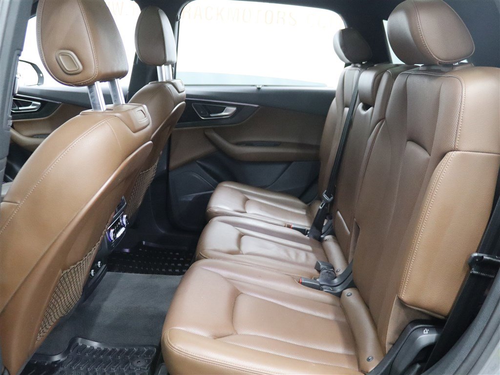 Used 2018 Audi Q7 3.0T Prestige image 13