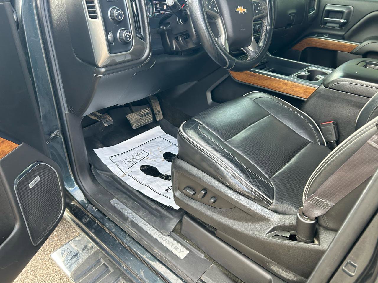 Used 2017 Chevrolet Silverado 1500 High Country image 11