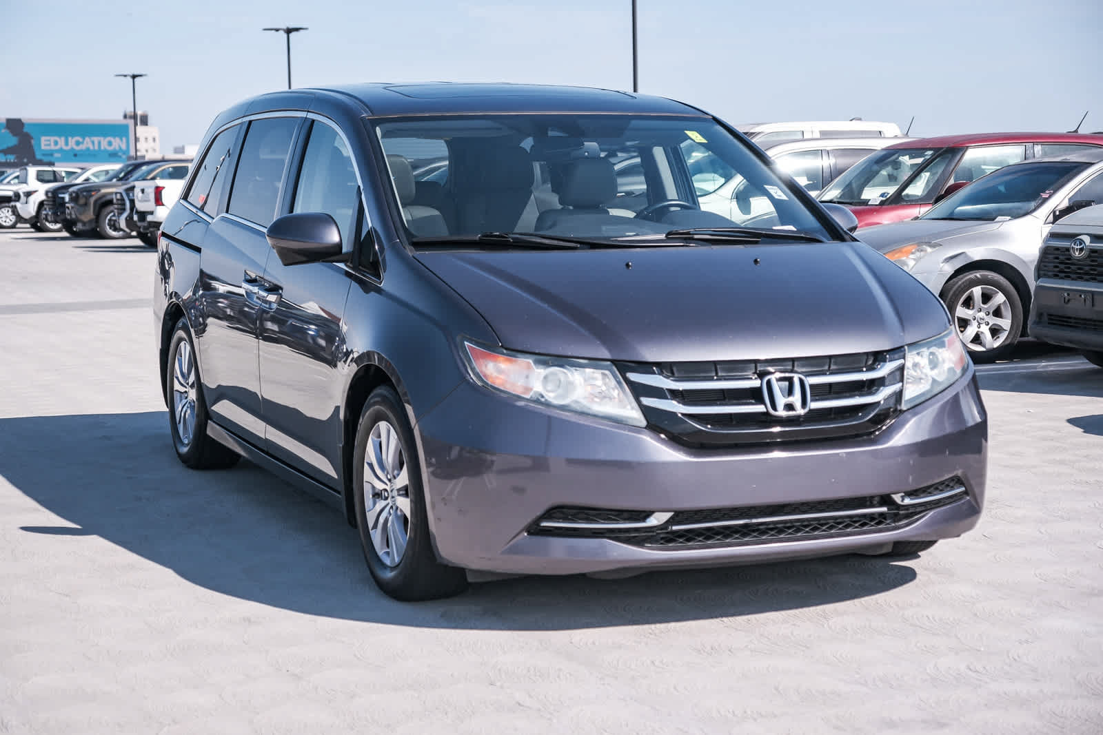 Used 2016 Honda Odyssey EX-L image 3