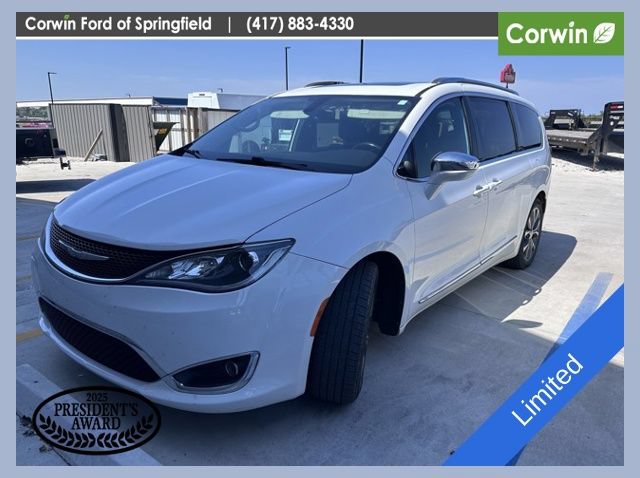 Used 2017 Chrysler Pacifica Limited