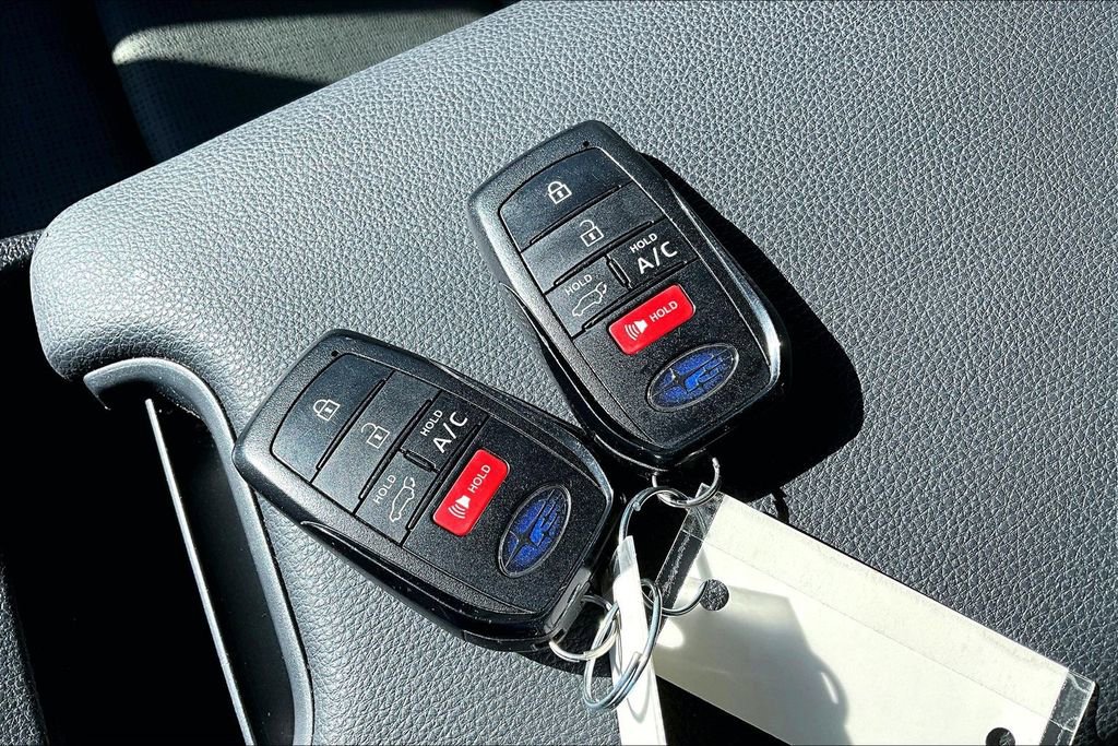 Used 2024 Subaru Solterra Limited image 26