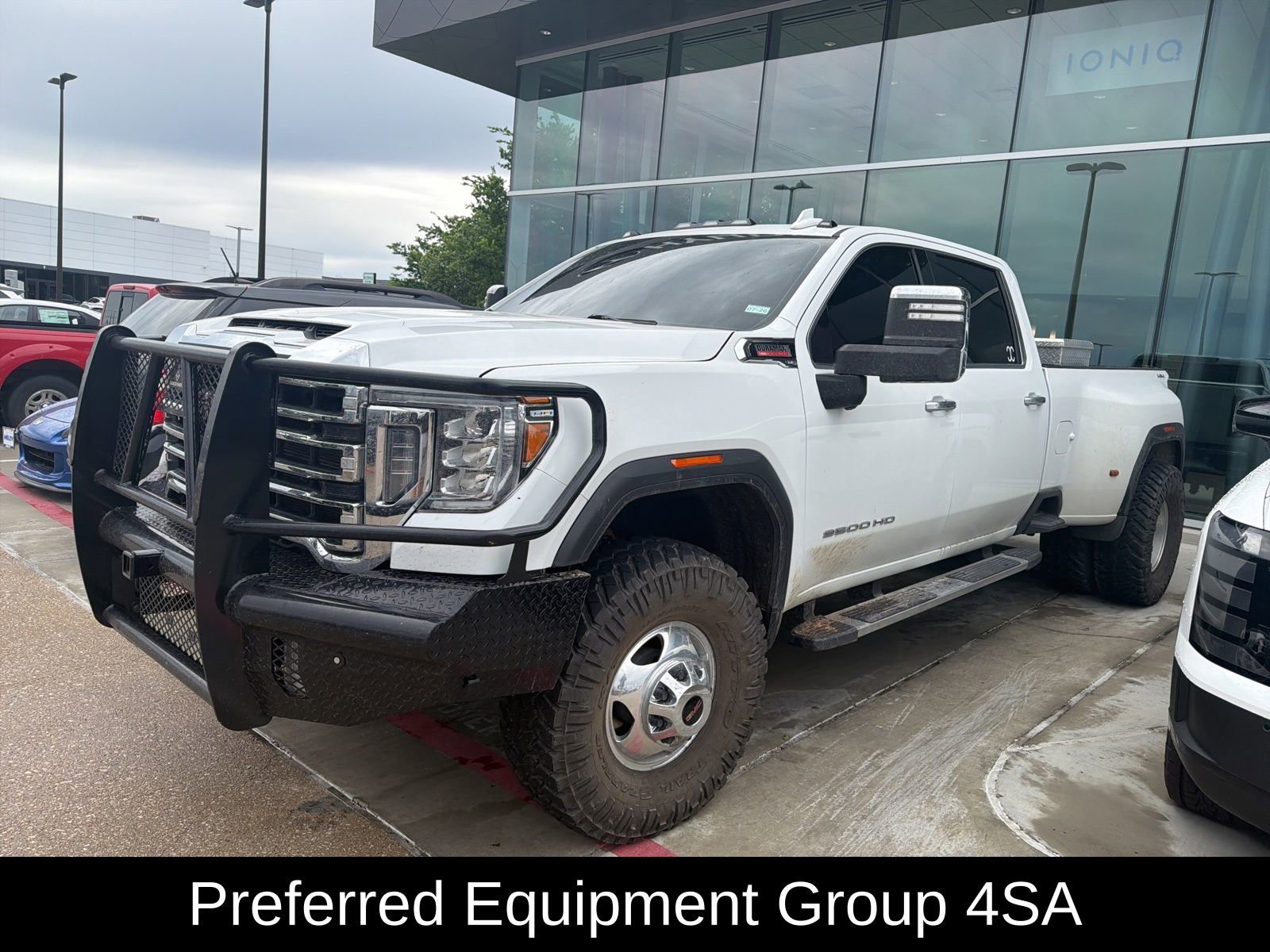 Used 2022 GMC Sierra 3500 SLT w/ SLT Premium Package image 1