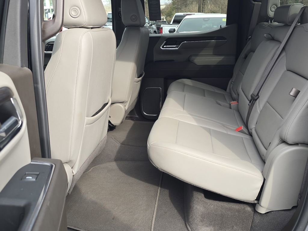 Certified 2024 GMC Sierra 1500 SLT image 5