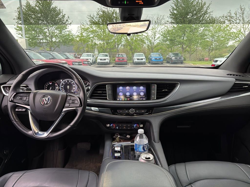 Used 2023 Buick Enclave Premium AWD/4WD image 5