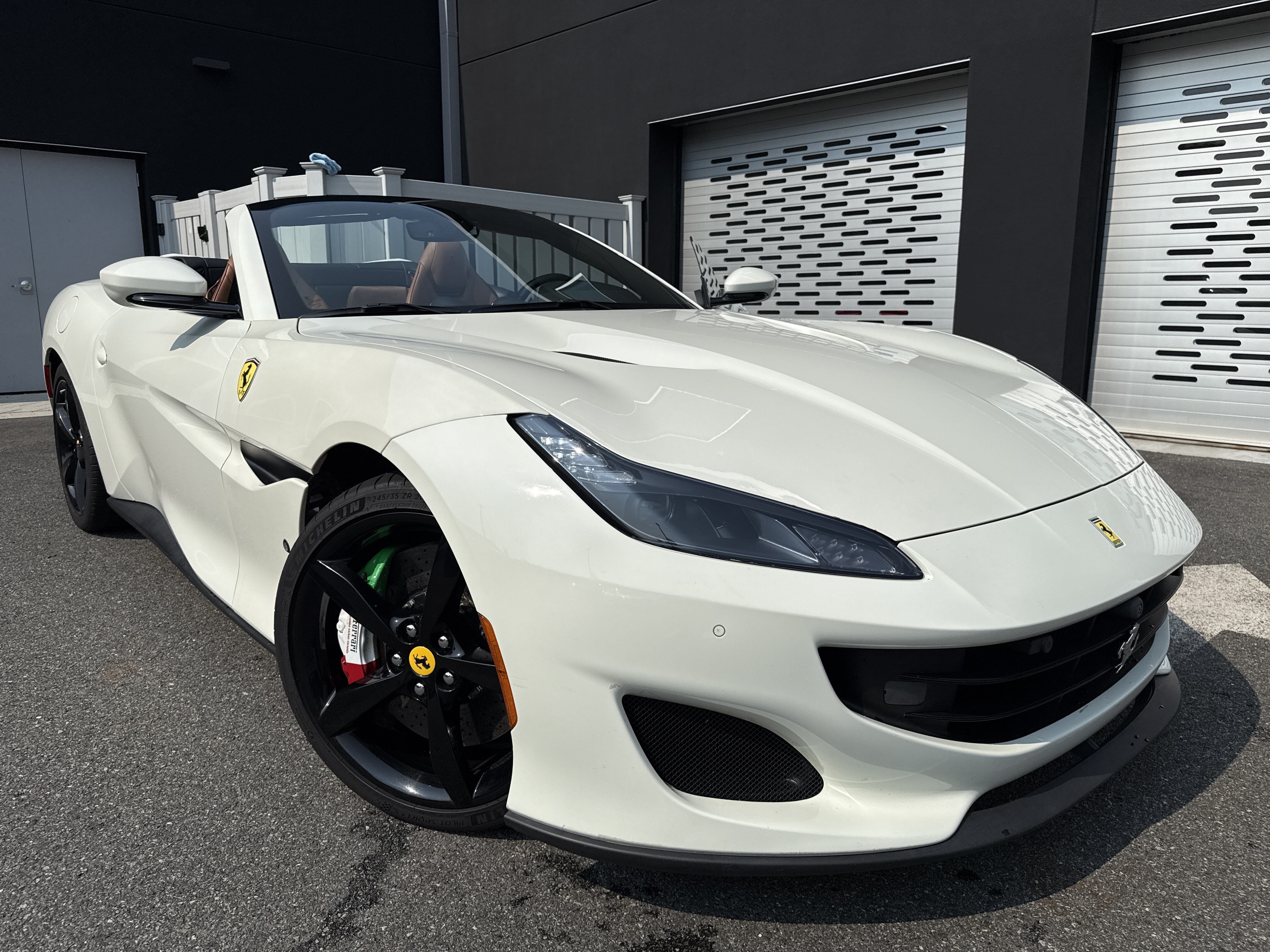 Used 2019 Ferrari Portofino RWD image 38