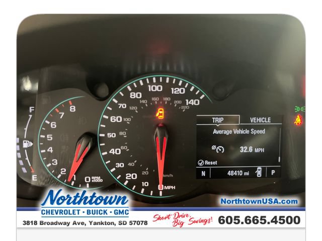 Used 2022 Chevrolet Trax LT w/ LT Convenience Package AWD/4WD image 15