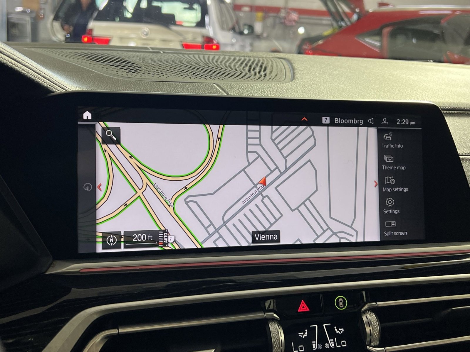 Used 2022 BMW X7 xDrive40i w/ M Sport Package image 20