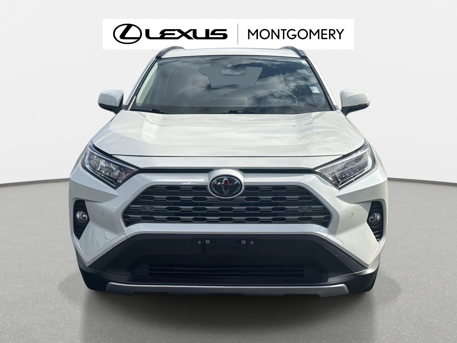 Used 2019 Toyota RAV4 Limited w/ Cold Weather Package image 8