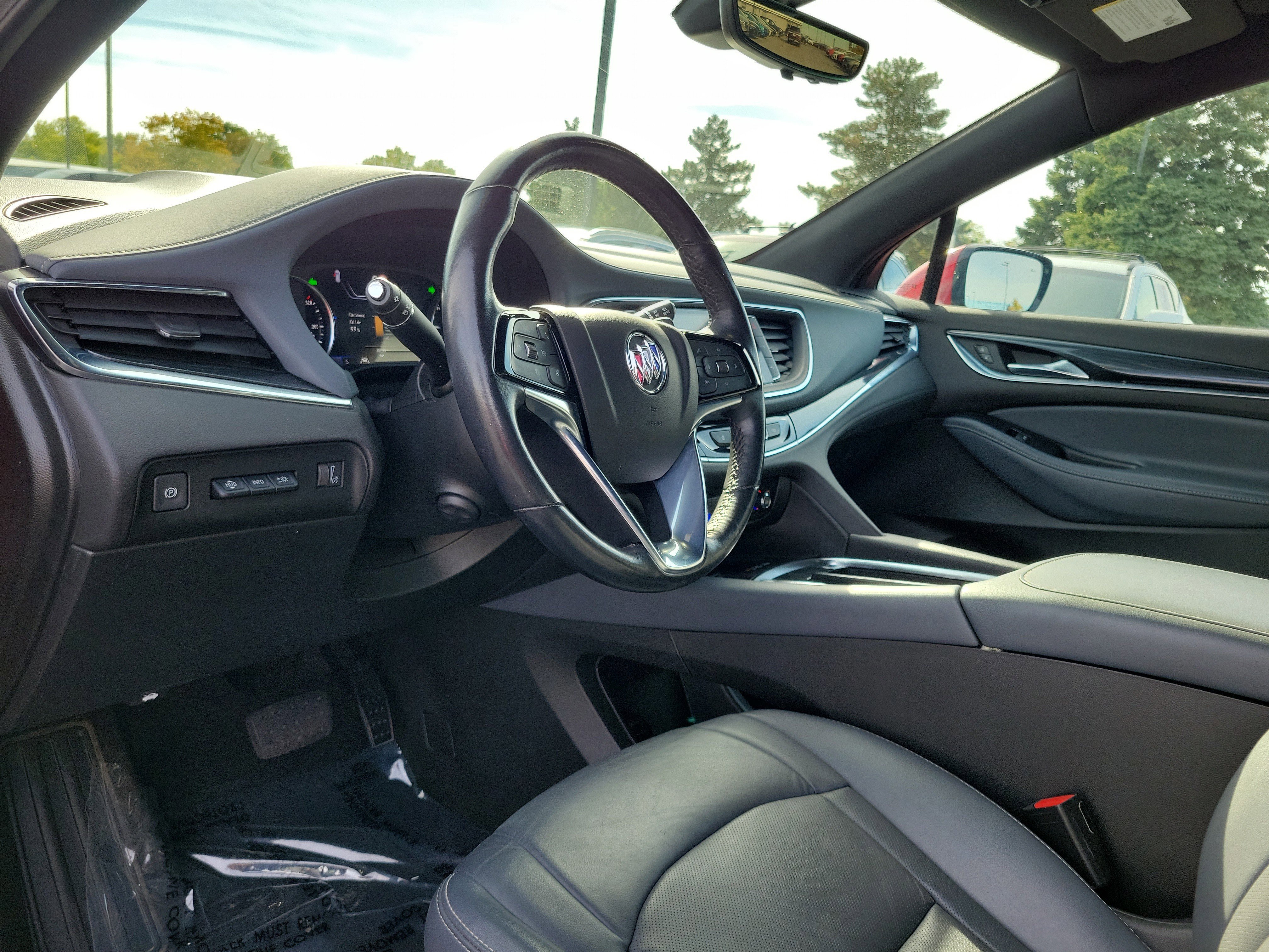 Used 2024 Buick Enclave Premium image 19